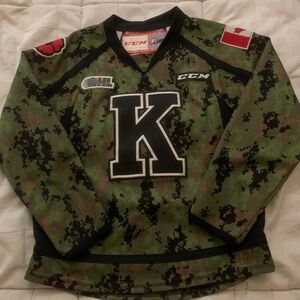 Kingston Frontenacs Kids Camo Jersey – Size S/M – Like New